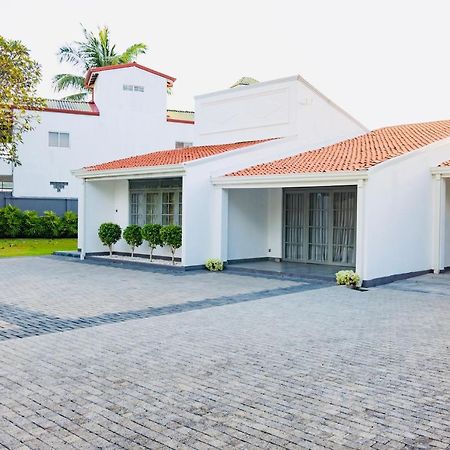 Bony'S Holiday Inn Negombo Kültér fotó