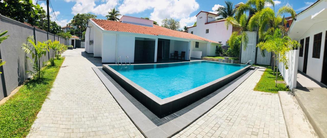 Bony'S Holiday Inn Negombo Kültér fotó